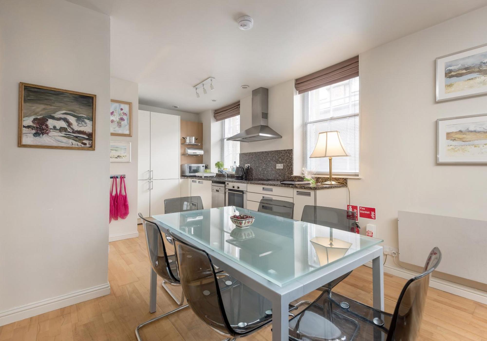 Causewayside Apartment - The Edinburgh Address エクステリア 写真